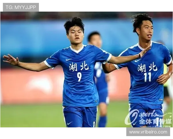 在B体育旗舰厅体验多平台同步的体育直播服务让你随时随地畅享体育盛宴